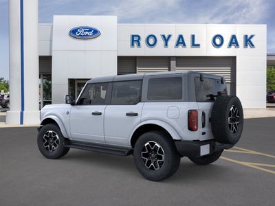 2026 Ford Bronco Outer Banks