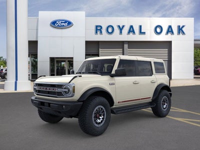 2026 Ford Bronco Outer Banks