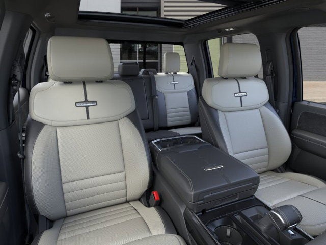 2025 Ford F-150 Lightning Platinum