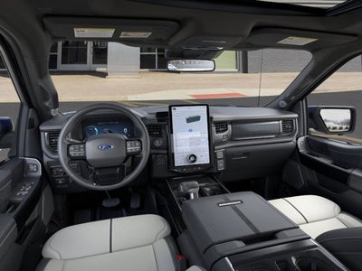 2025 Ford F-150 Lightning Platinum