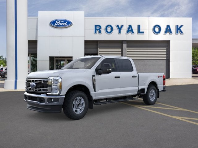 2026 Ford Super Duty F-350 SRW XLT