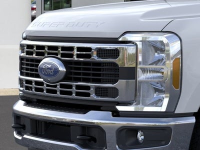 2026 Ford Super Duty F-350 SRW XLT
