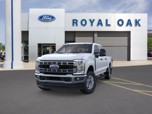 2026 Ford Super Duty F-350 SRW XLT