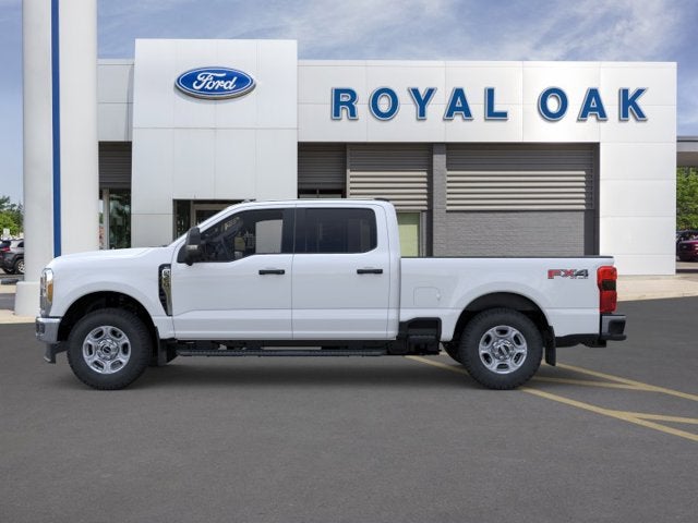 2026 Ford Super Duty F-350 SRW XLT