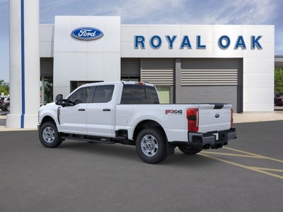 2026 Ford Super Duty F-350 SRW XLT