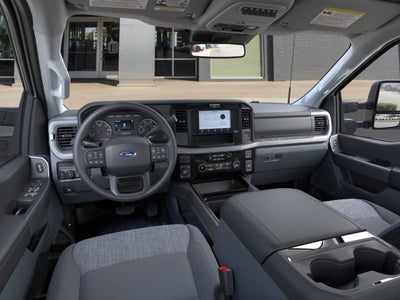 2026 Ford Super Duty F-350 SRW XLT