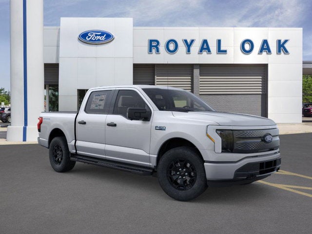 2025 Ford F-150 Lightning XLT