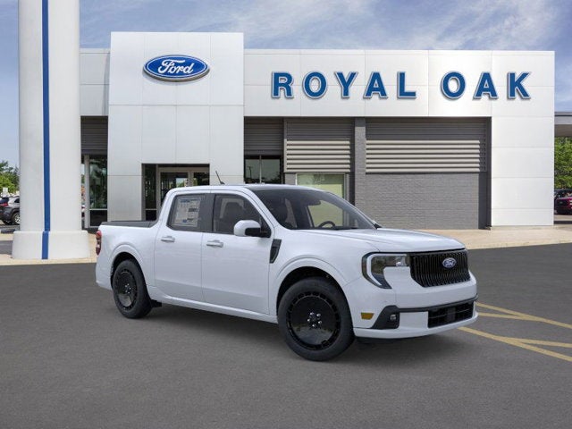 2026 Ford Maverick Lobo Standard