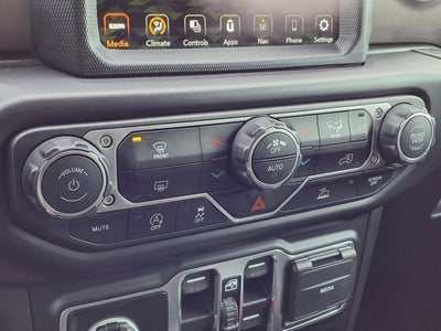 2022 Jeep Wrangler Unlimited Willys