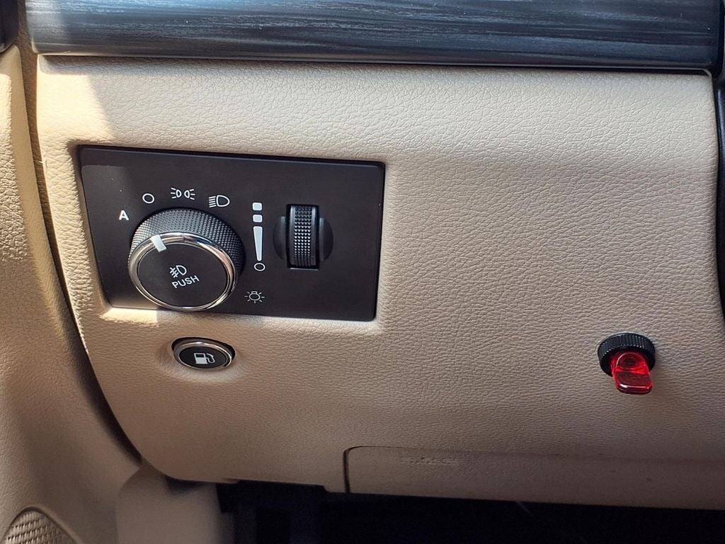 2019 Jeep Grand Cherokee Laredo E