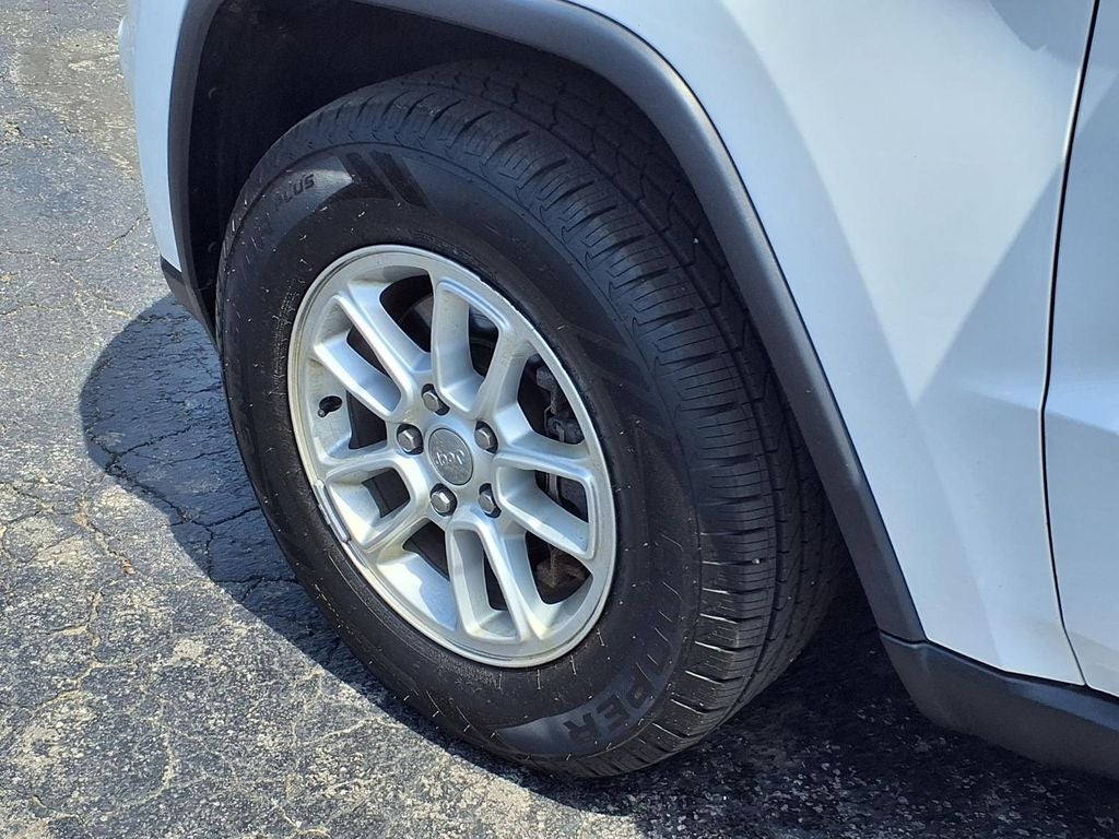 2019 Jeep Grand Cherokee Laredo E