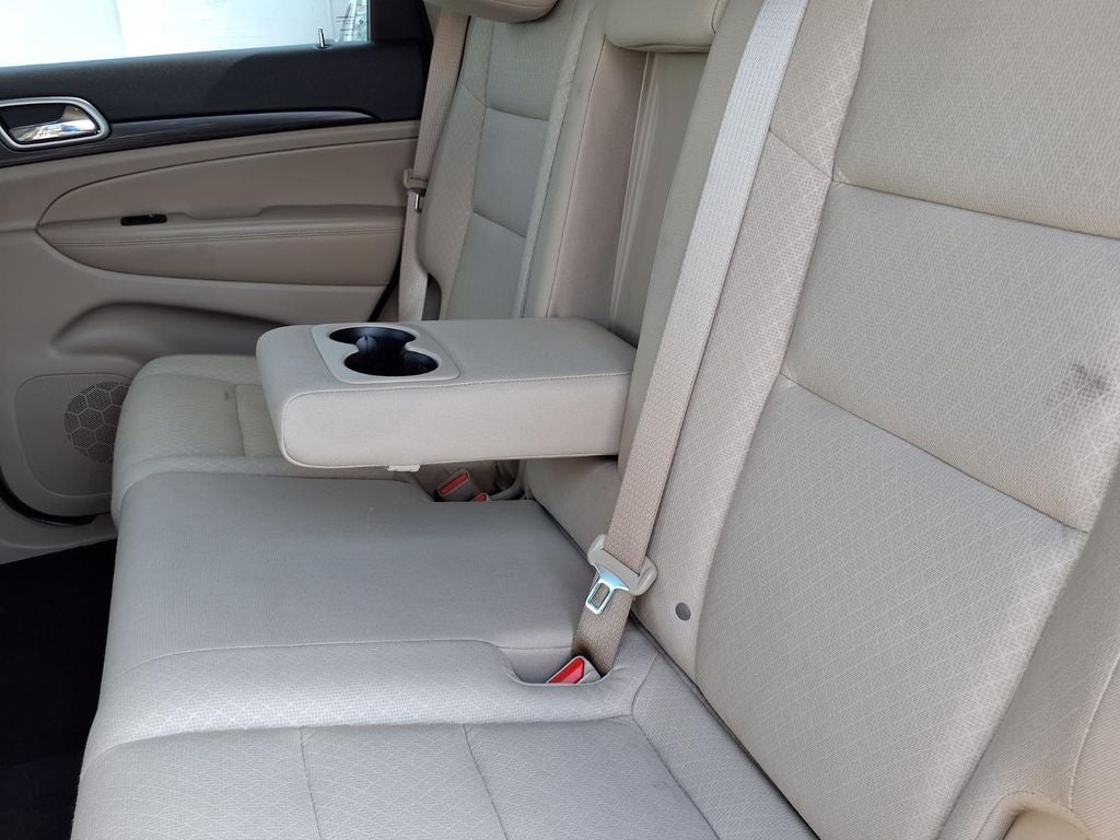 2019 Jeep Grand Cherokee Laredo E