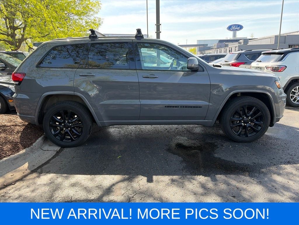 2020 Jeep Grand Cherokee Altitude