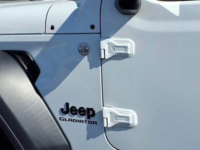 2020 Jeep Gladiator Sport