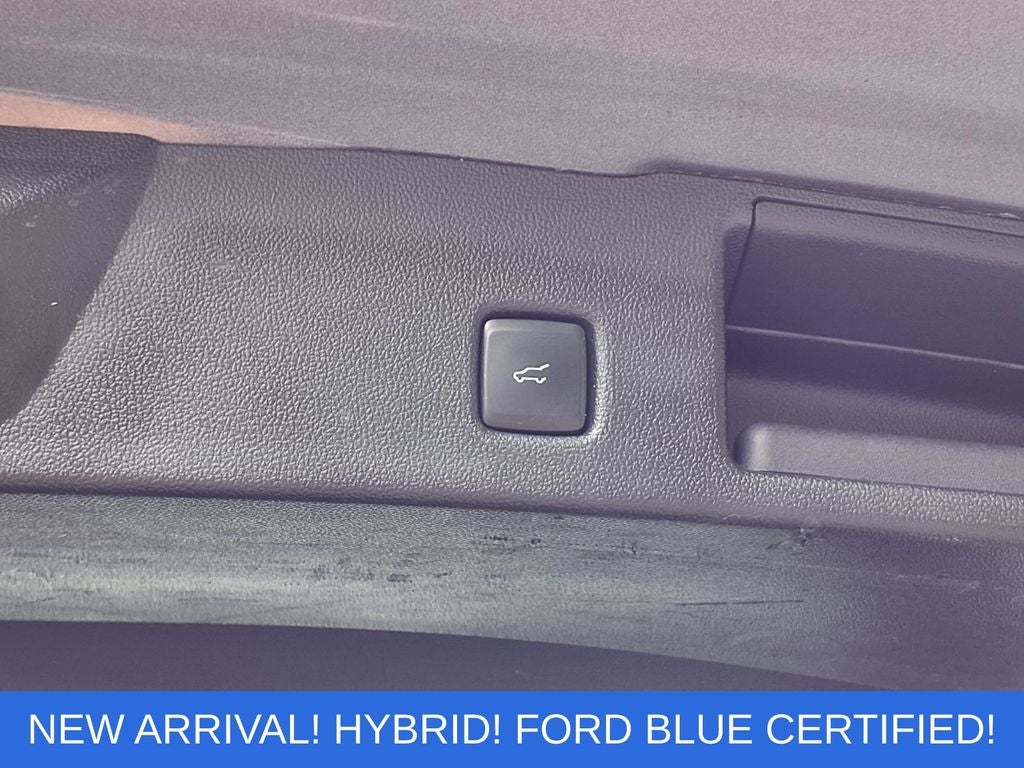 2020 Ford Escape Hybrid SE Sport