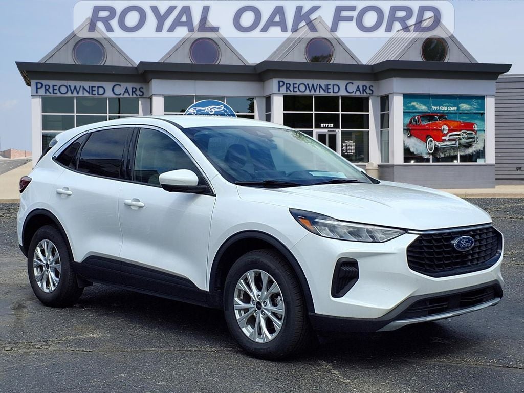 2023 Ford Escape