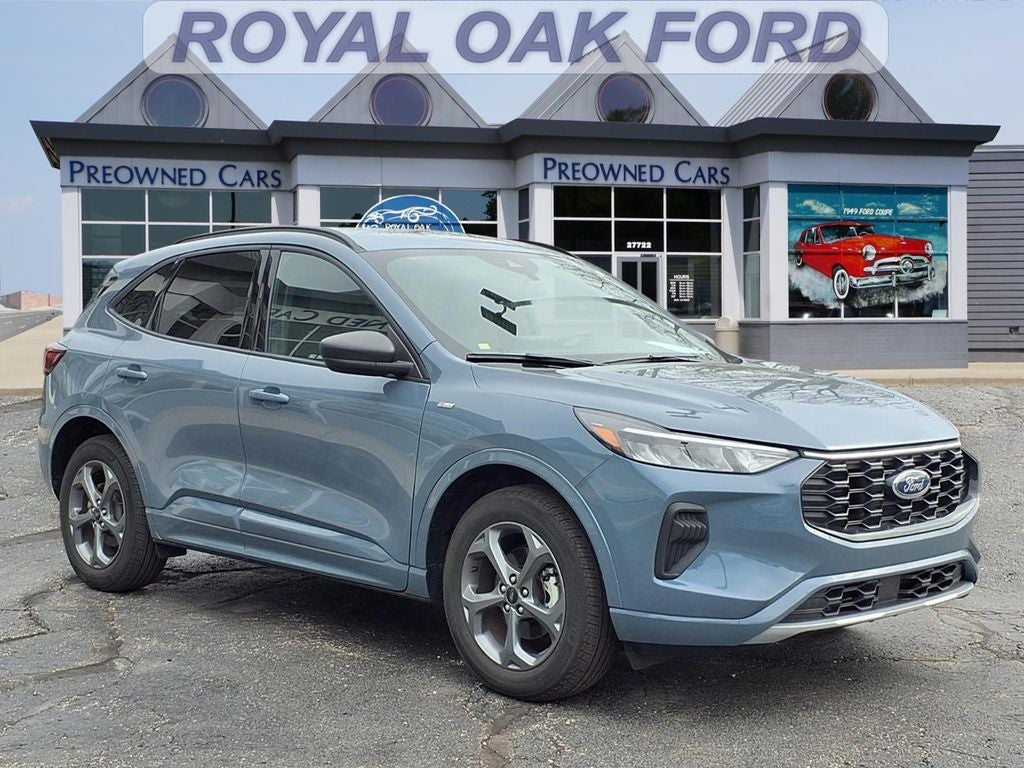 2023 Ford Escape ST-Line