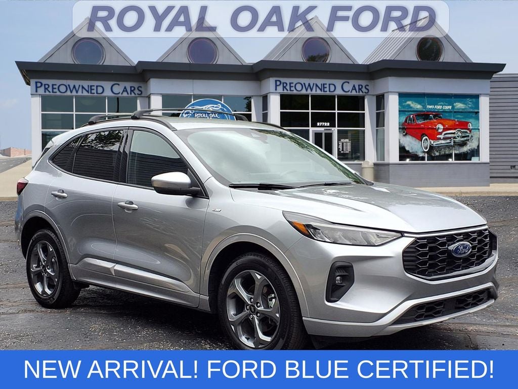 2023 Ford Escape ST-Line Select