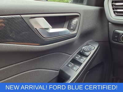 2023 Ford Escape ST-Line Select