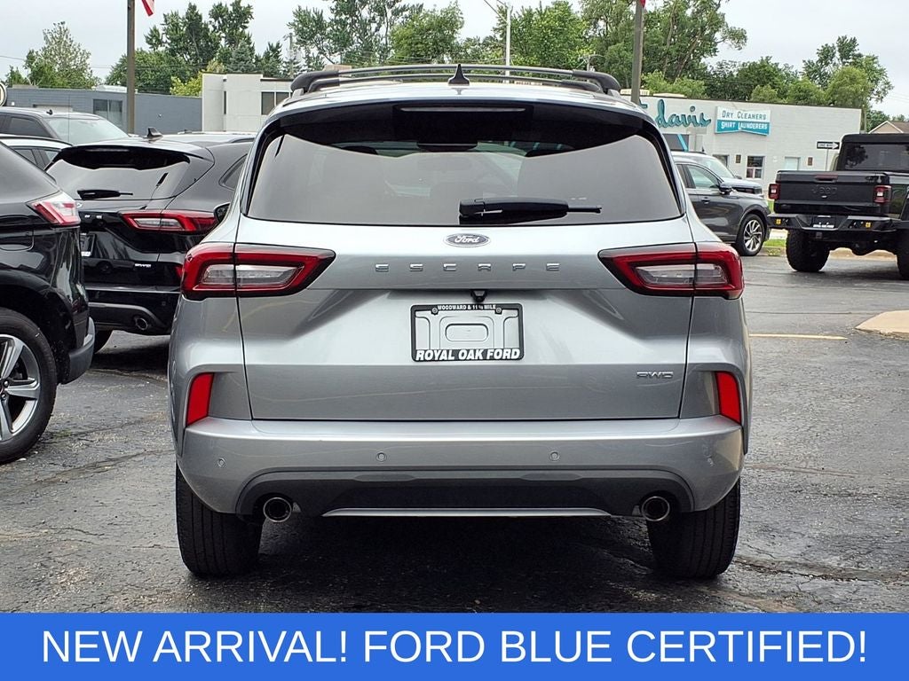 2023 Ford Escape ST-Line Select