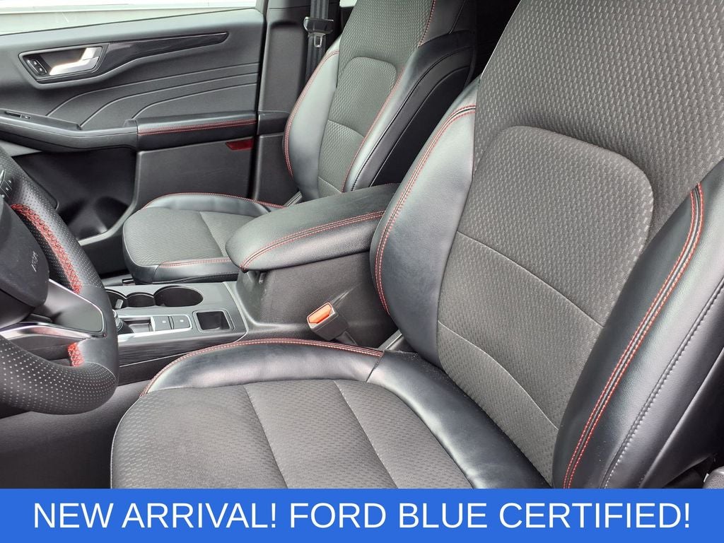 2023 Ford Escape ST-Line Select