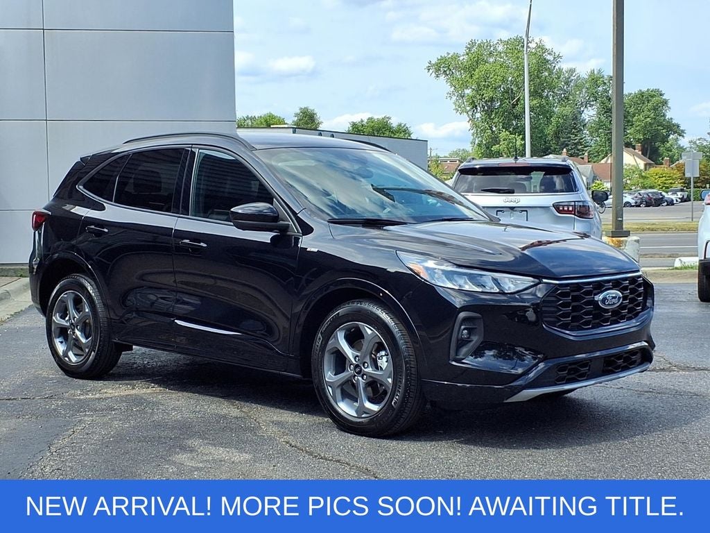 2023 Ford Escape ST-Line Select