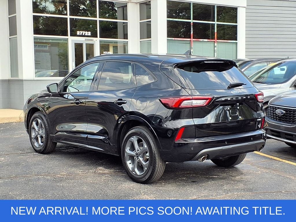 2023 Ford Escape ST-Line Select