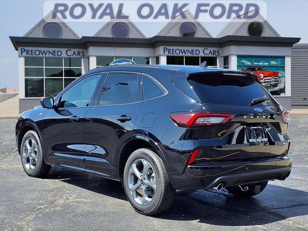 2023 Ford Escape ST-Line Select