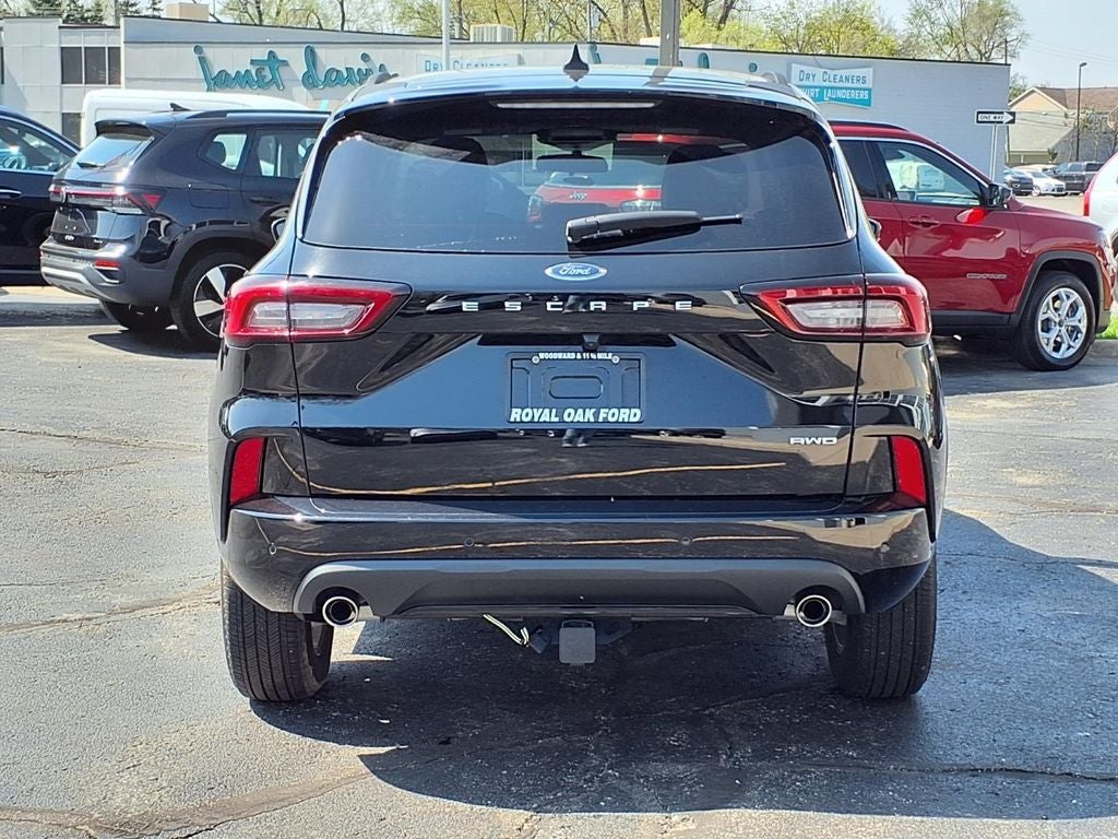 2023 Ford Escape ST-Line Select