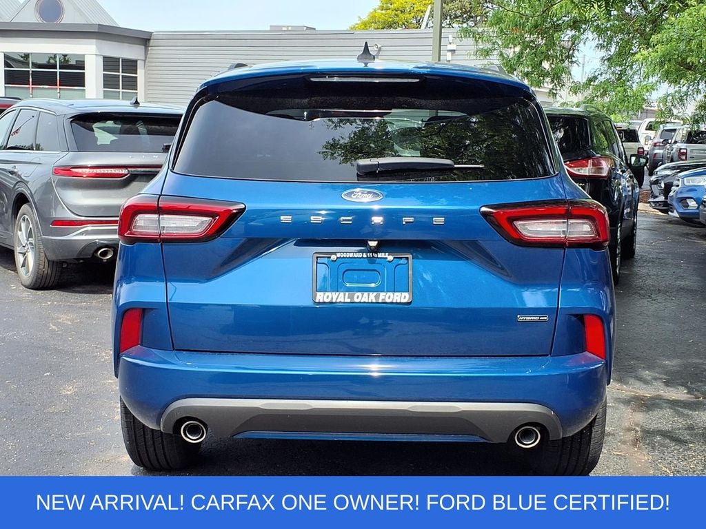 2023 Ford Escape Hybrid ST-Line Select