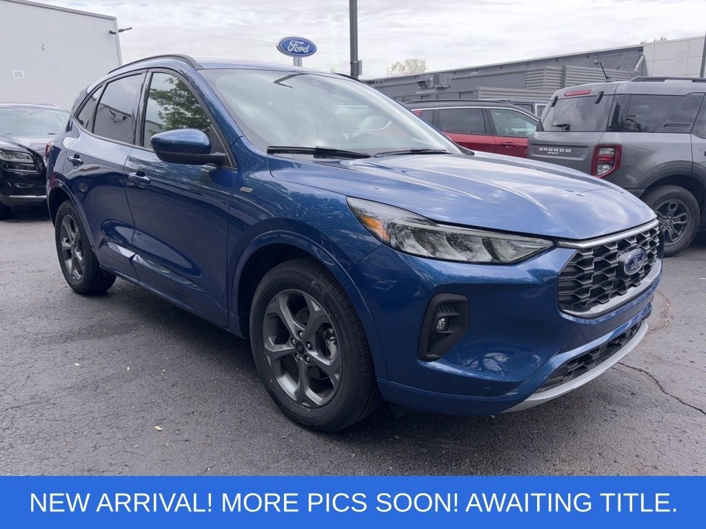 2023 Ford Escape Hybrid ST-Line Select