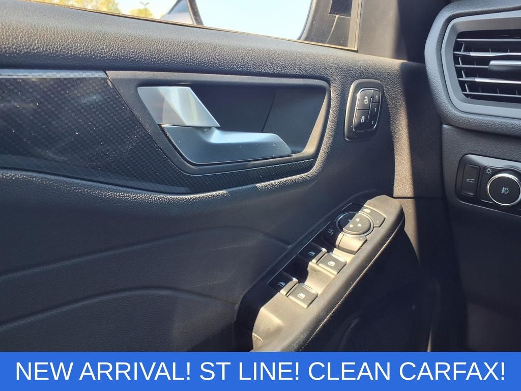 2024 Ford Escape ST-Line Elite