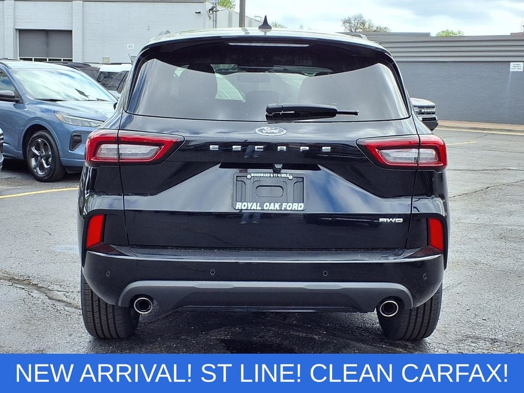 2024 Ford Escape ST-Line Elite