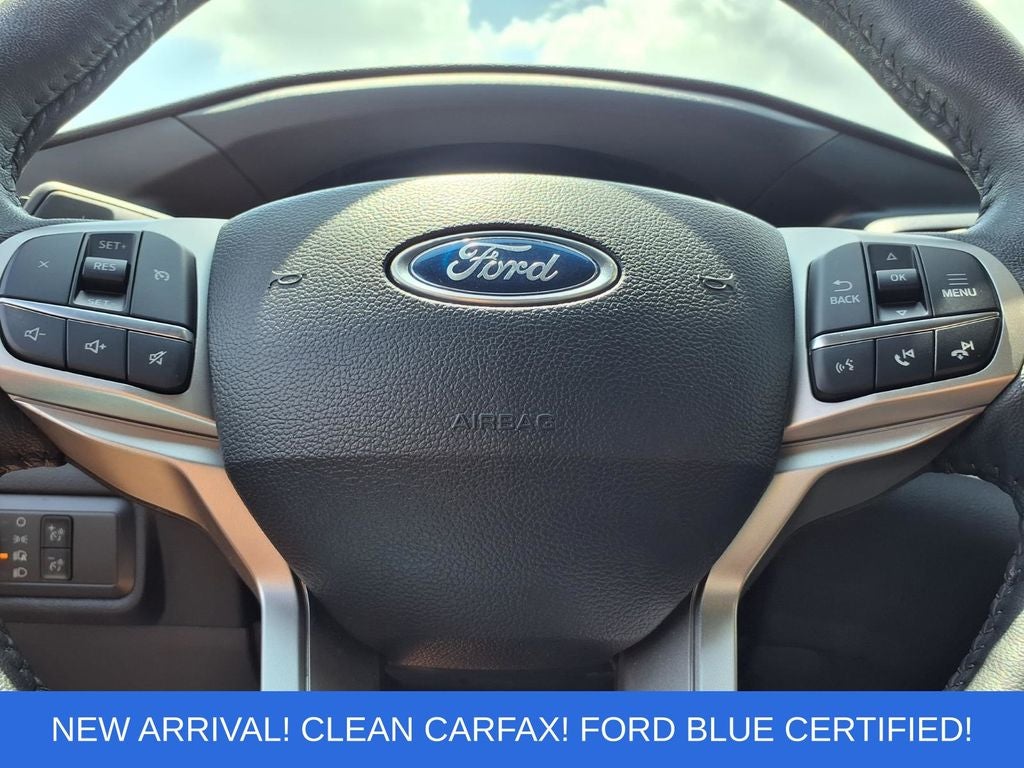 2024 Ford Explorer XLT