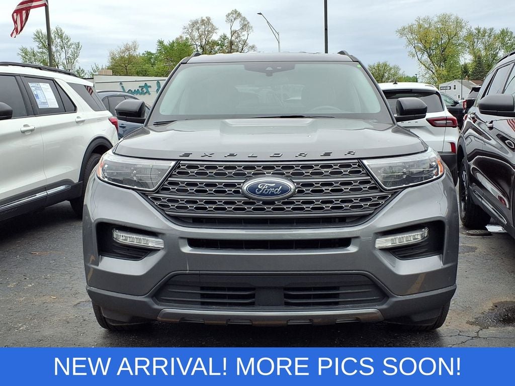 2023 Ford Explorer XLT