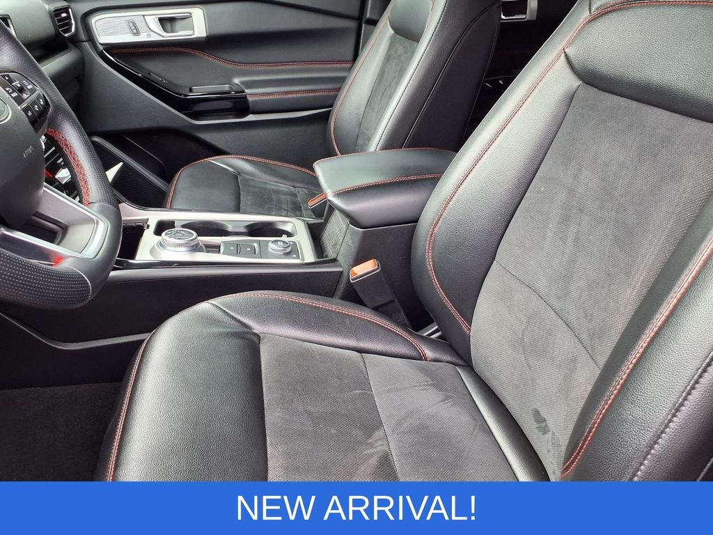 2022 Ford Explorer ST-Line