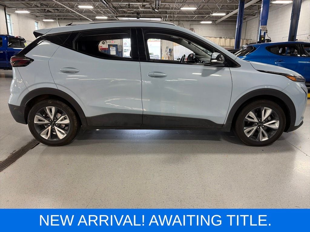 Used 2023 Chevrolet Bolt EUV LT with VIN 1G1FY6S0XP4132732 for sale in Royal Oak, MI