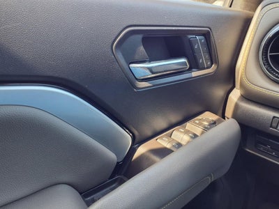 2023 Chevrolet Colorado ZR2