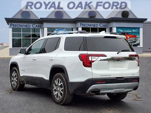 2023 GMC Acadia SLT