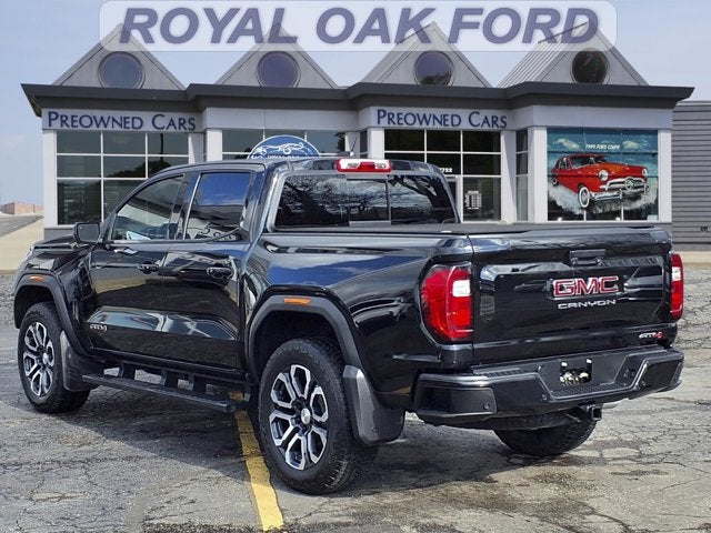 2023 GMC Canyon AT4