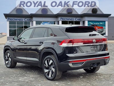 2025 Volkswagen Atlas Cross Sport 2.0T SE w/Technology