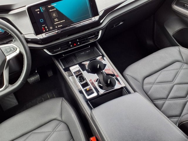 2025 Volkswagen Atlas Cross Sport 2.0T SE w/Technology