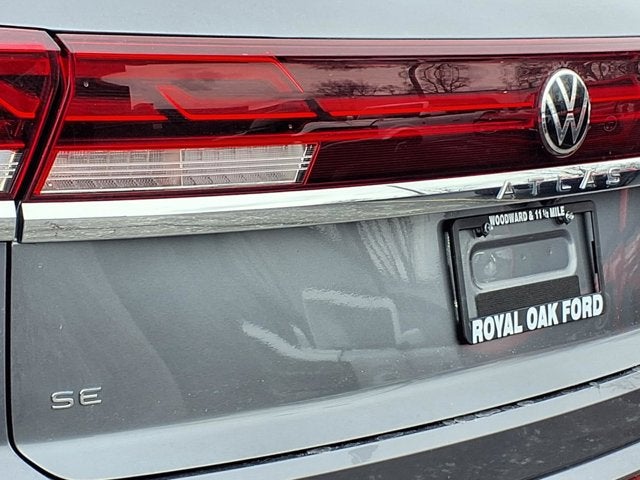 2025 Volkswagen Atlas Cross Sport 2.0T SE w/Technology