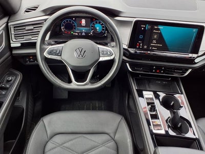 2025 Volkswagen Atlas Cross Sport 2.0T SE w/Technology