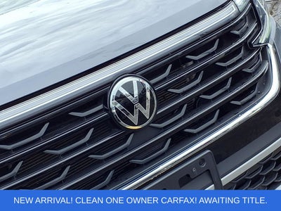 2024 Volkswagen Atlas Cross Sport 2.0T SE w/Technology