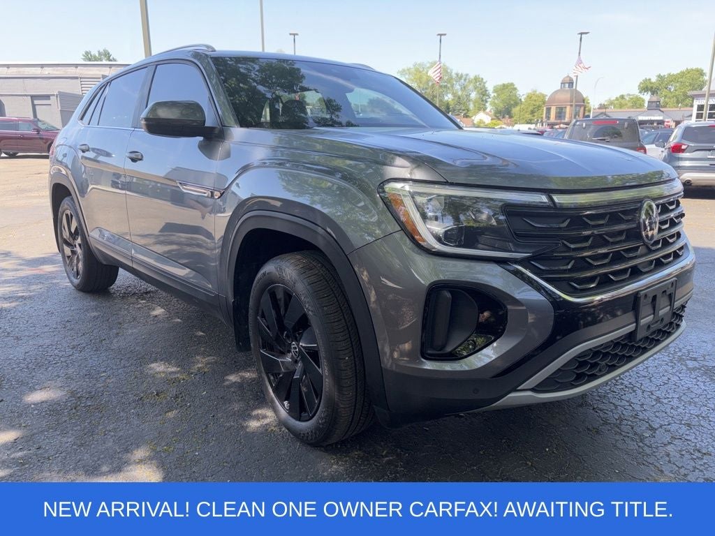 2024 Volkswagen Atlas Cross Sport 2.0T SE w/Technology