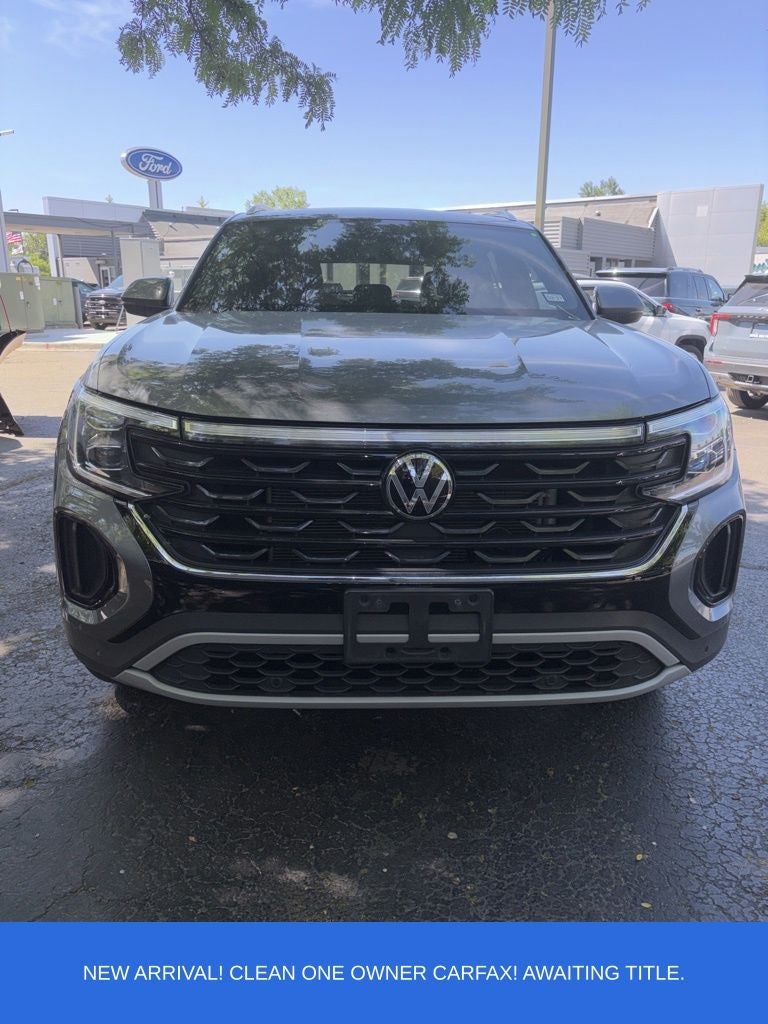2024 Volkswagen Atlas Cross Sport 2.0T SE w/Technology