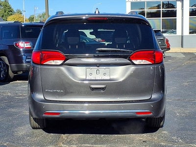 2020 Chrysler Pacifica Touring L Plus