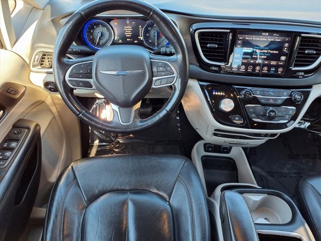 2020 Chrysler Pacifica Touring L Plus