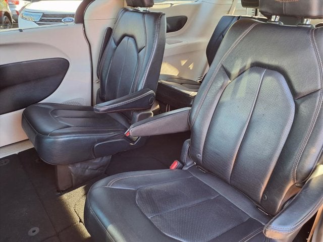 2020 Chrysler Pacifica Touring L Plus